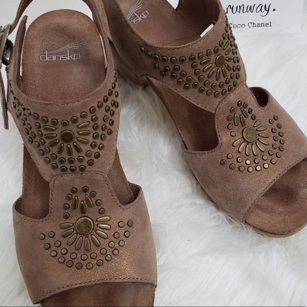 Dansko Deandra Sandal